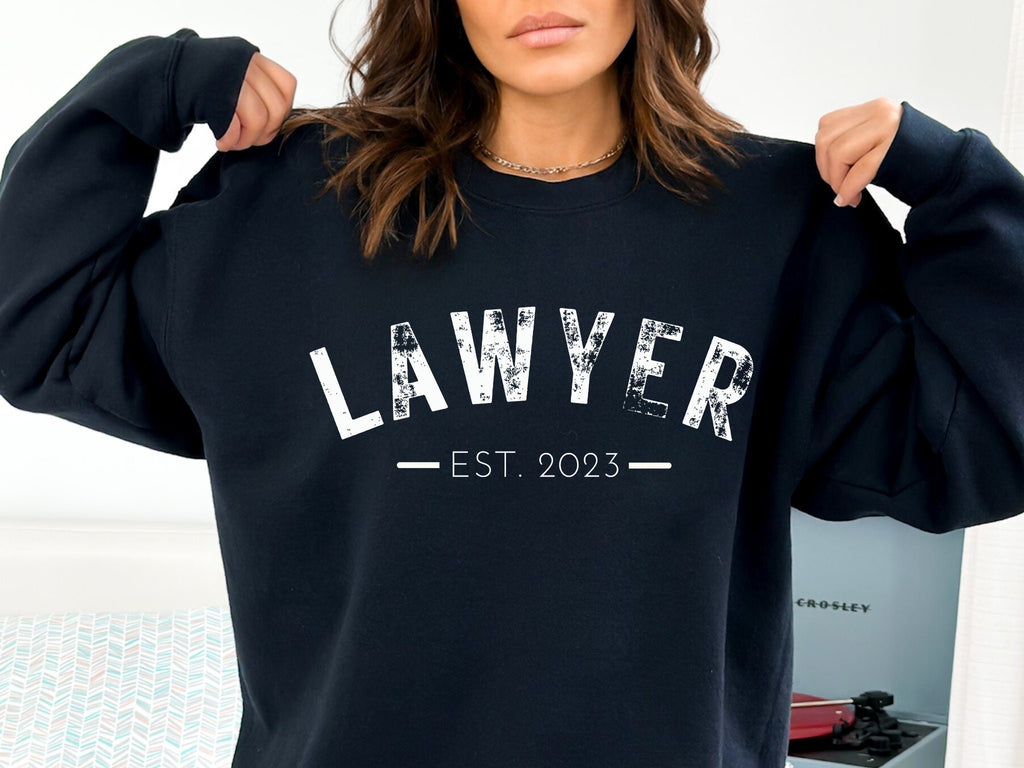 Est Lawyer Women in Law Sweatshirt Lawyer Sweatshirt Female Lawyer Sweatshirt Law School Graduate Gift Law Student Shirt Law Student Grad